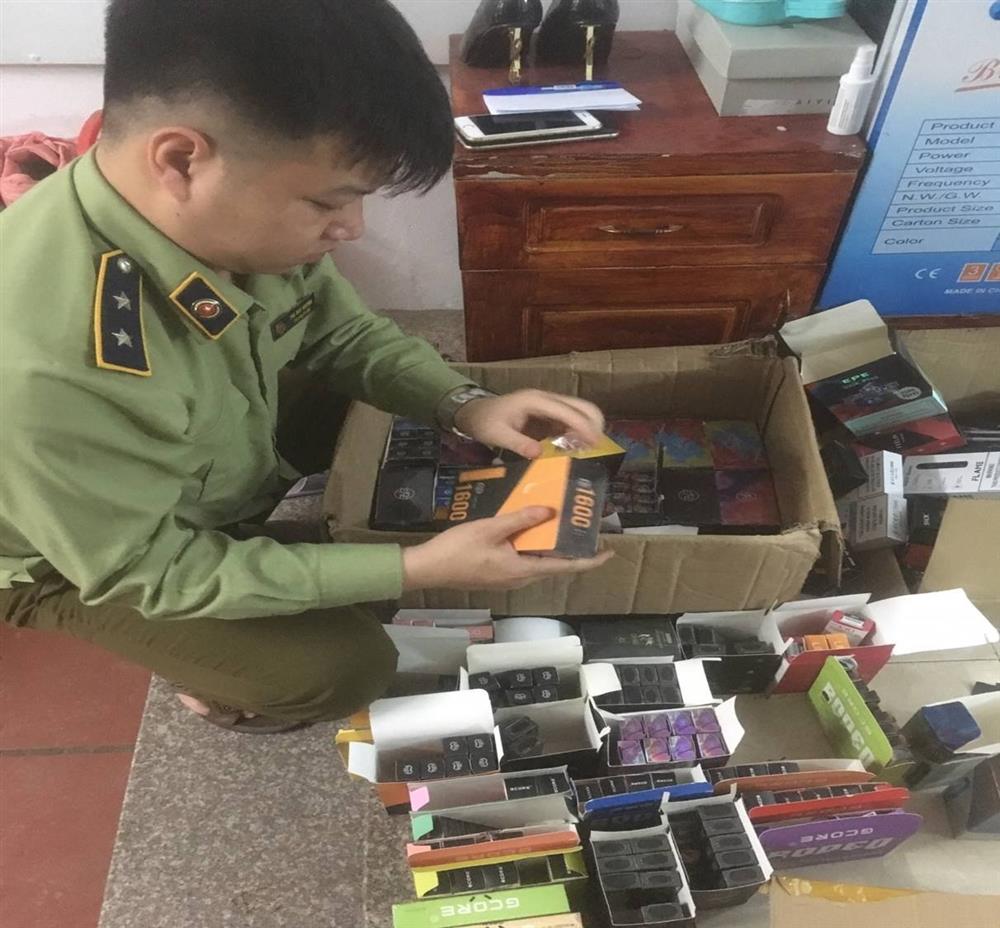 Cục QLTT Yên Bái: Tạm giữ gần 700 sản phẩm thuốc lá điện tử